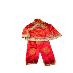 Traditional Red Chinese Toddler costume for New Years size 3/4